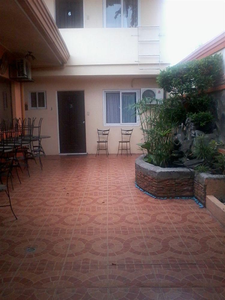 Gani Hotel Angeles Exteriér fotografie